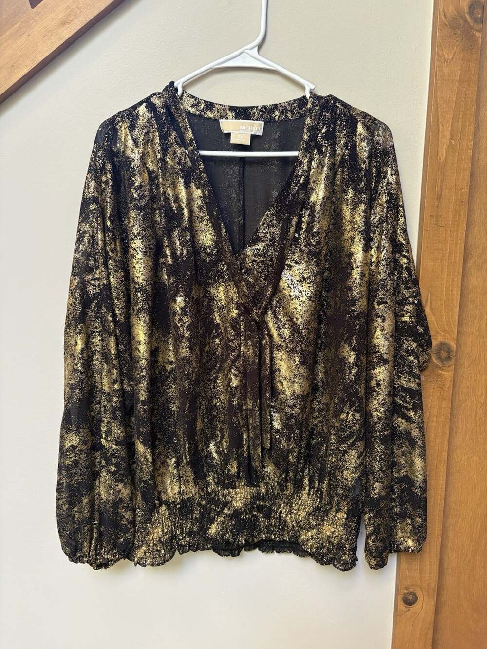 Michael Michael Kors Womens 1X Black Gold Metallic V Neck Tie Front Blouse